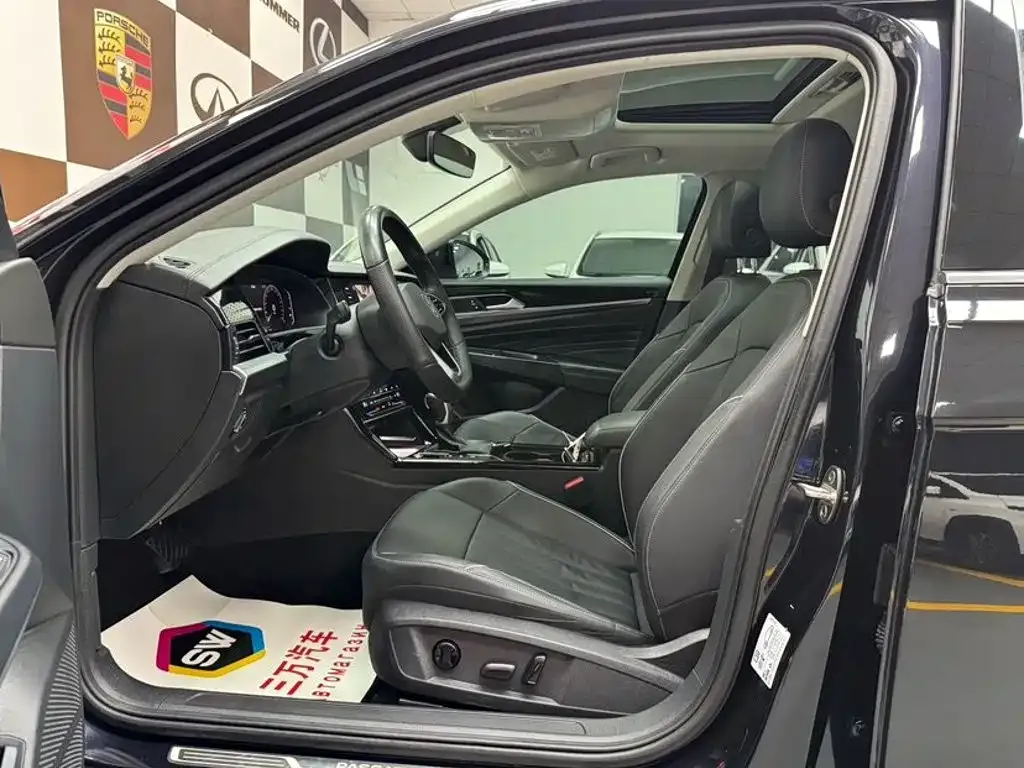 Volkswagen Passat — фото 8