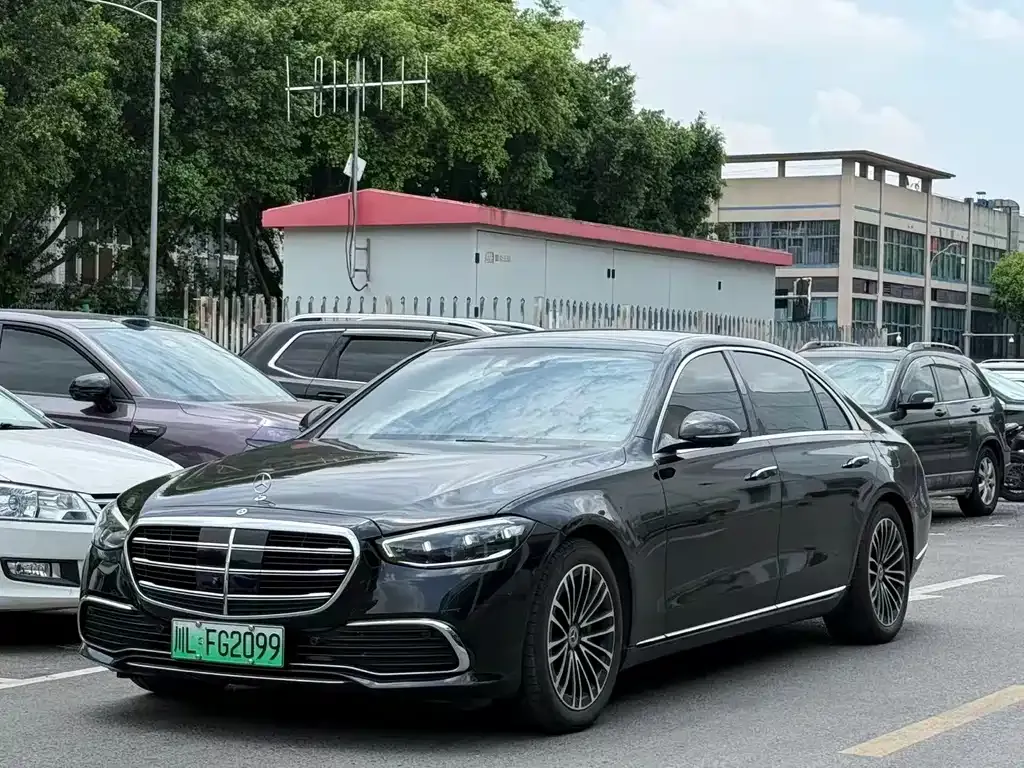 Mercedes-Benz S-Class New Energy — фото 1