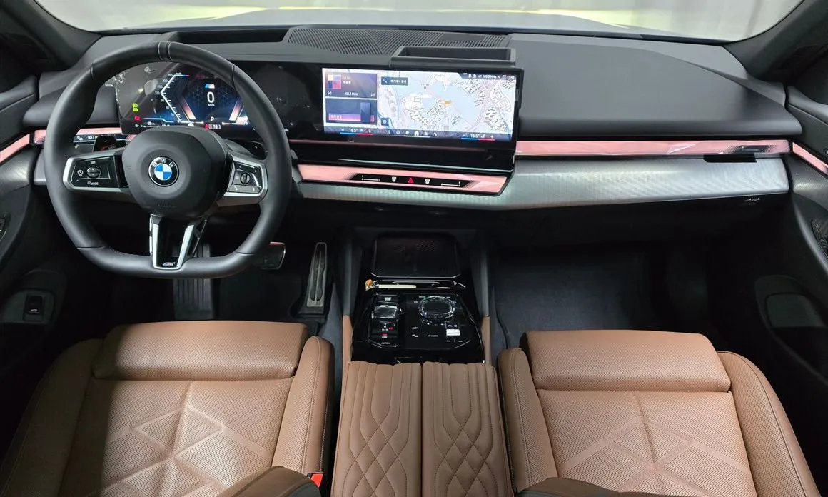 BMW 5-Series — фото 10