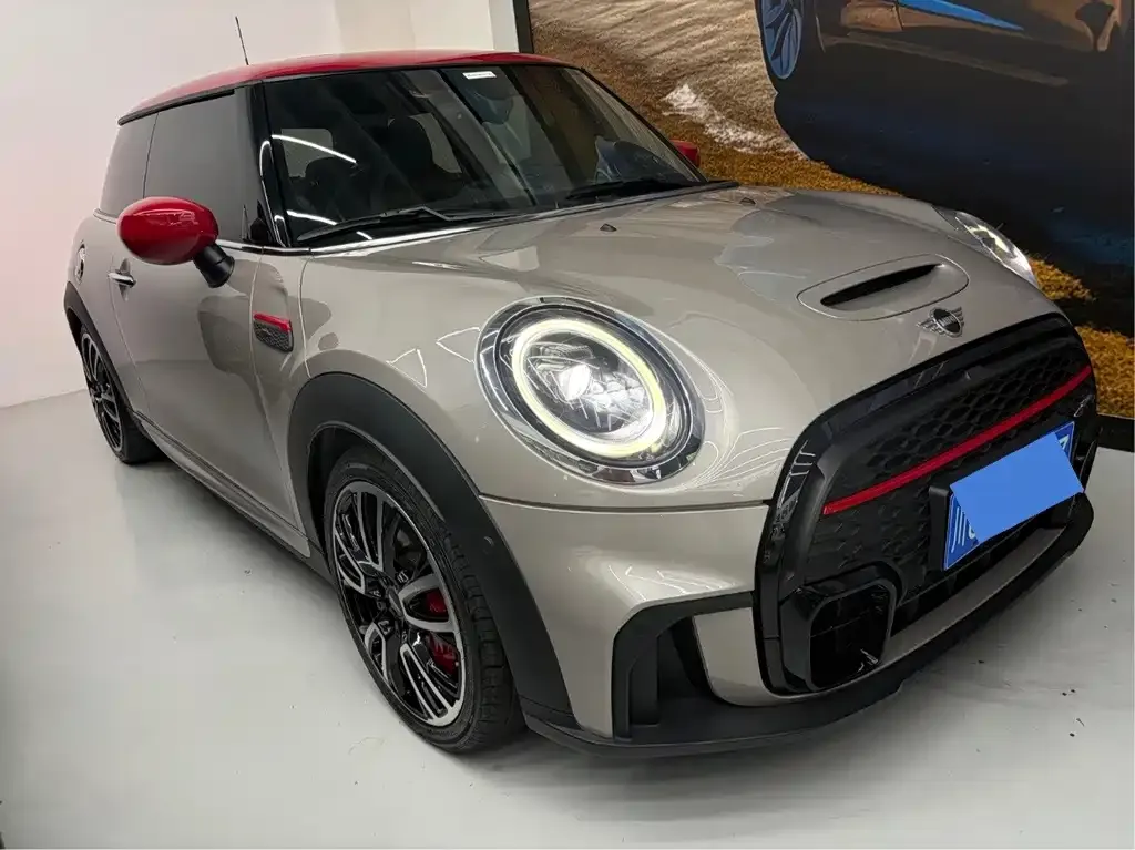 MINI JCW (John Cooper Works) — фото 6