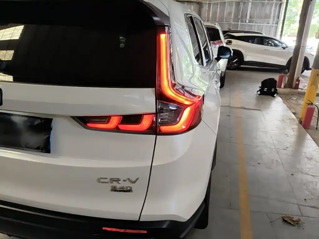 Honda CR-V 2024 из CN, фото 3