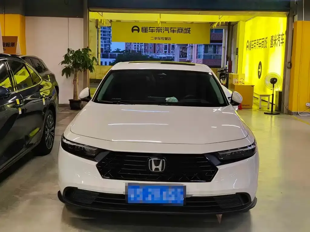 Honda Accord — фото 4
