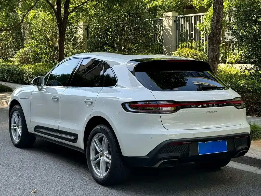 Porsche Macan — фото 9