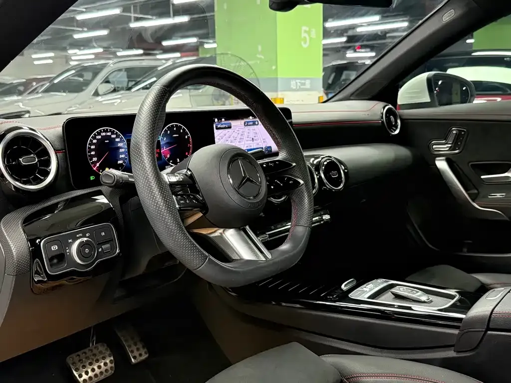Mercedes-Benz CLA (Import) 2024 из CN, фото 10