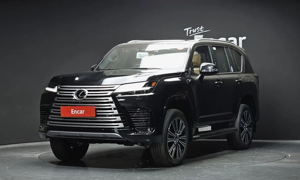 Lexus LX