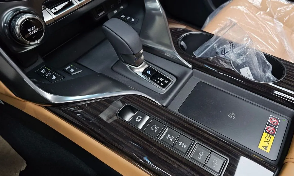 Lexus LX 2026 из KR, фото 2