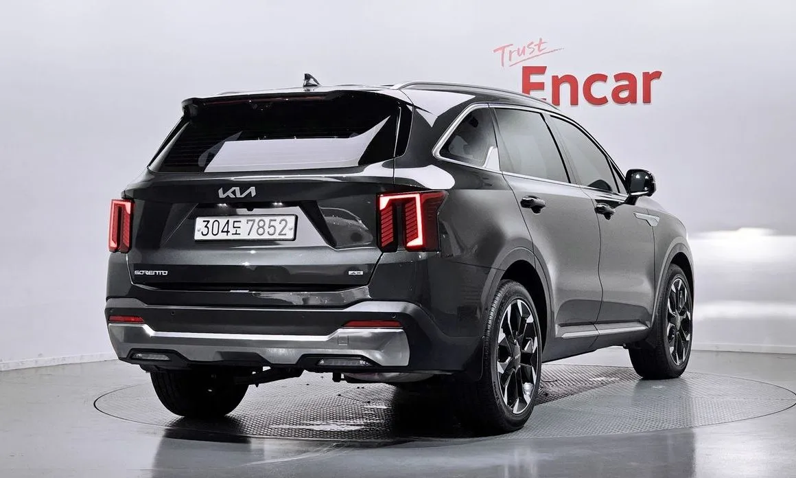 Kia Sorento — фото 9