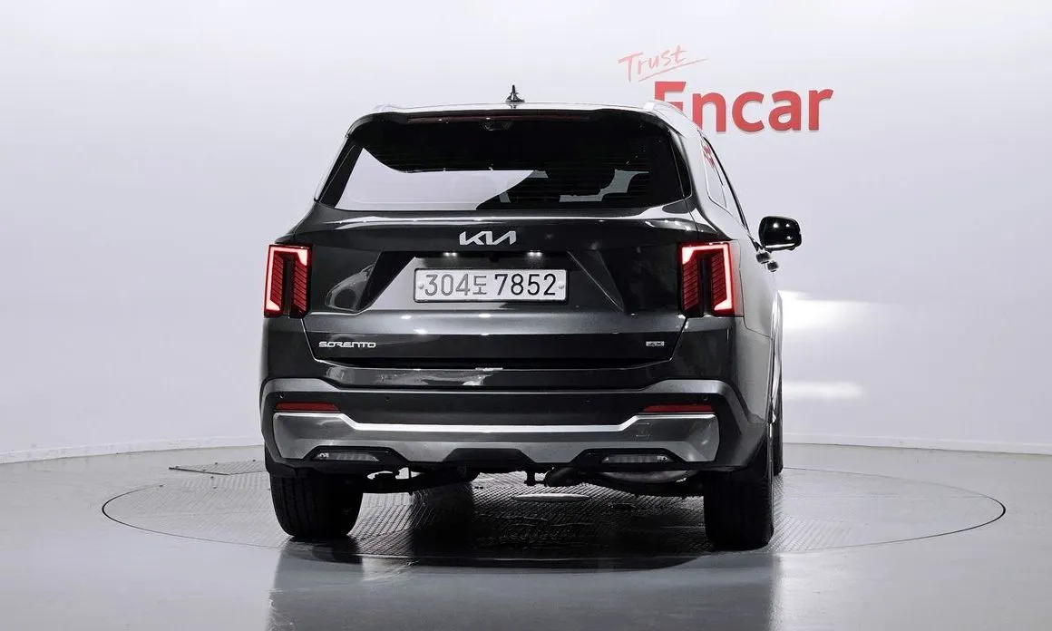 Kia Sorento — фото 4