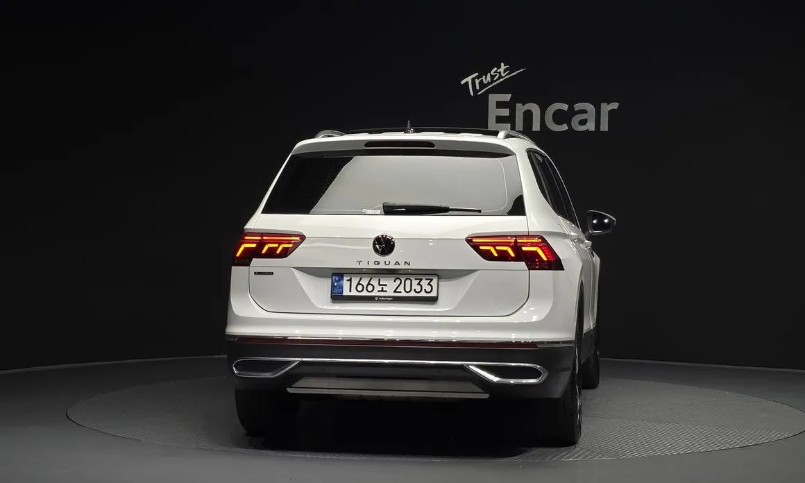 Volkswagen Tiguan 2023 из KR, фото 2
