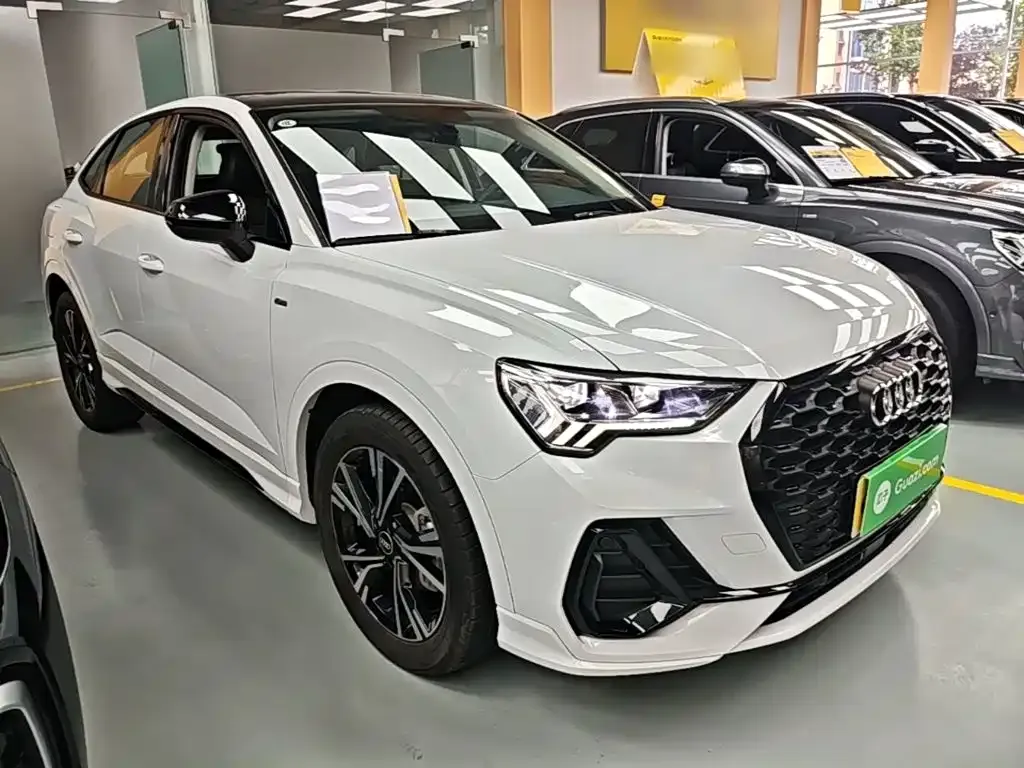 Audi Q3 Sportback — фото 7