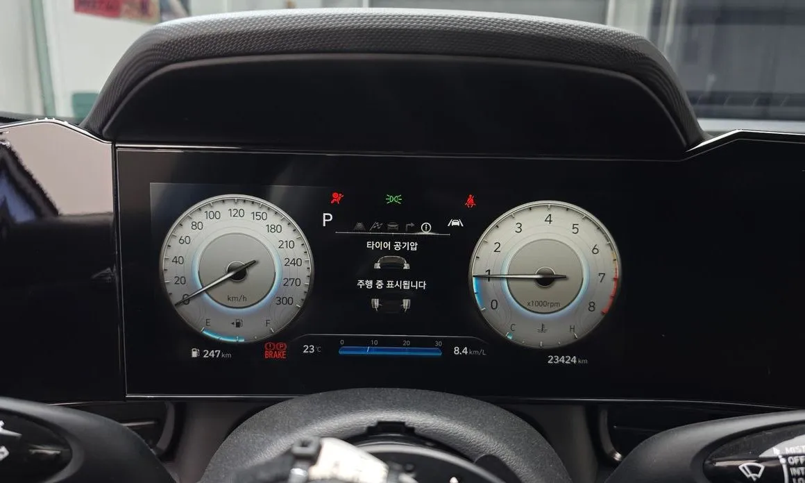 Hyundai AVANTE — фото 2