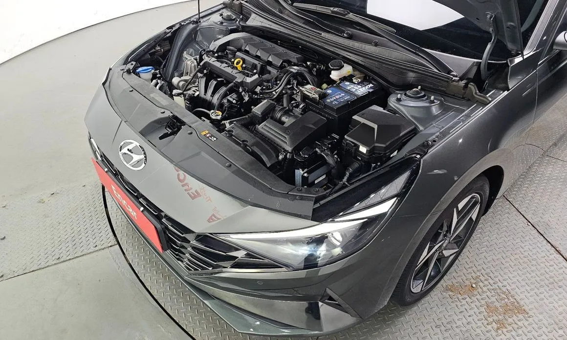 Hyundai AVANTE — фото 2