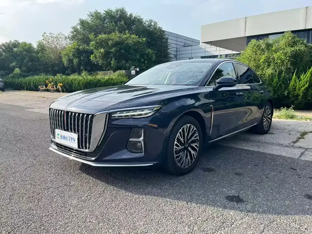 Hongqi H5 — фото 9