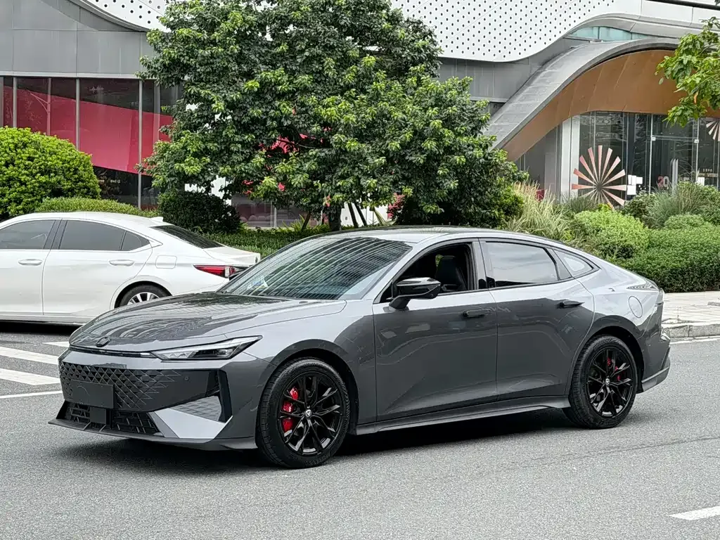 Changan UNI-V