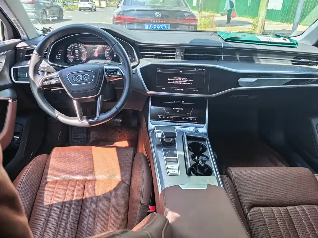 Audi A6L — фото 4