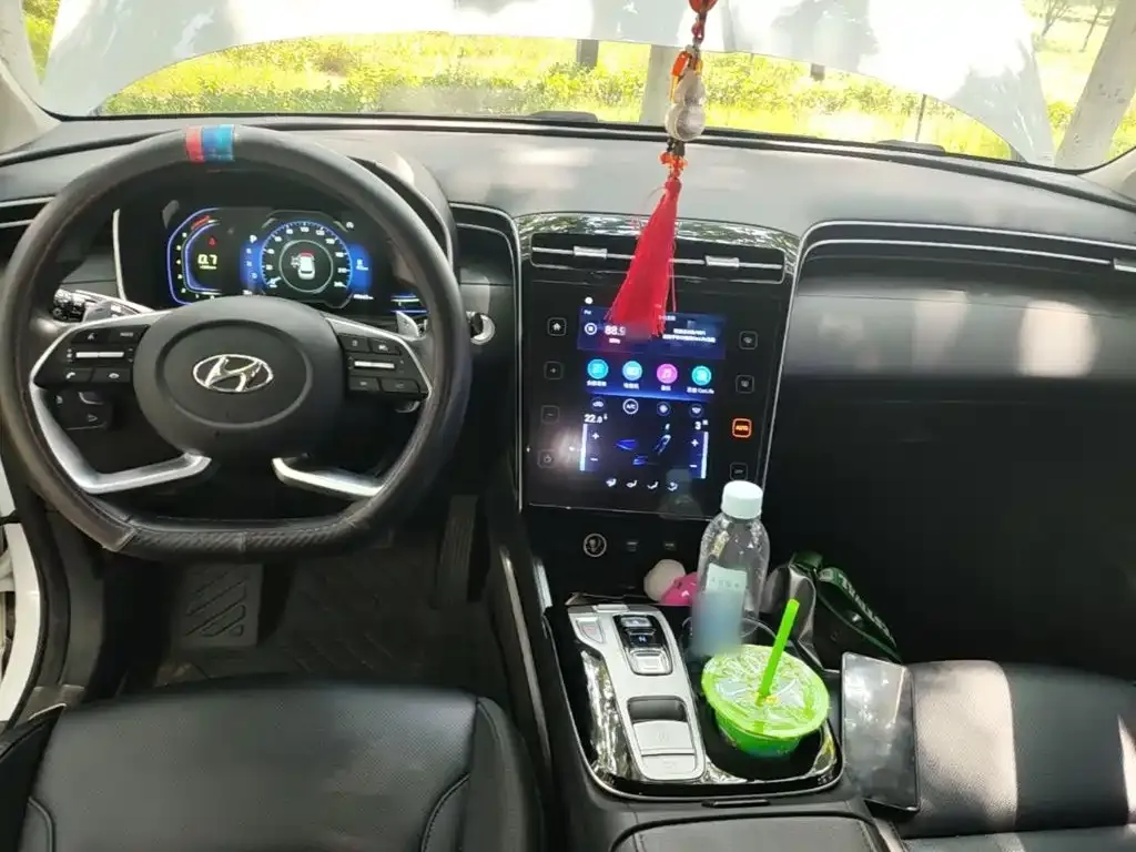 Hyundai Tucson — фото 2