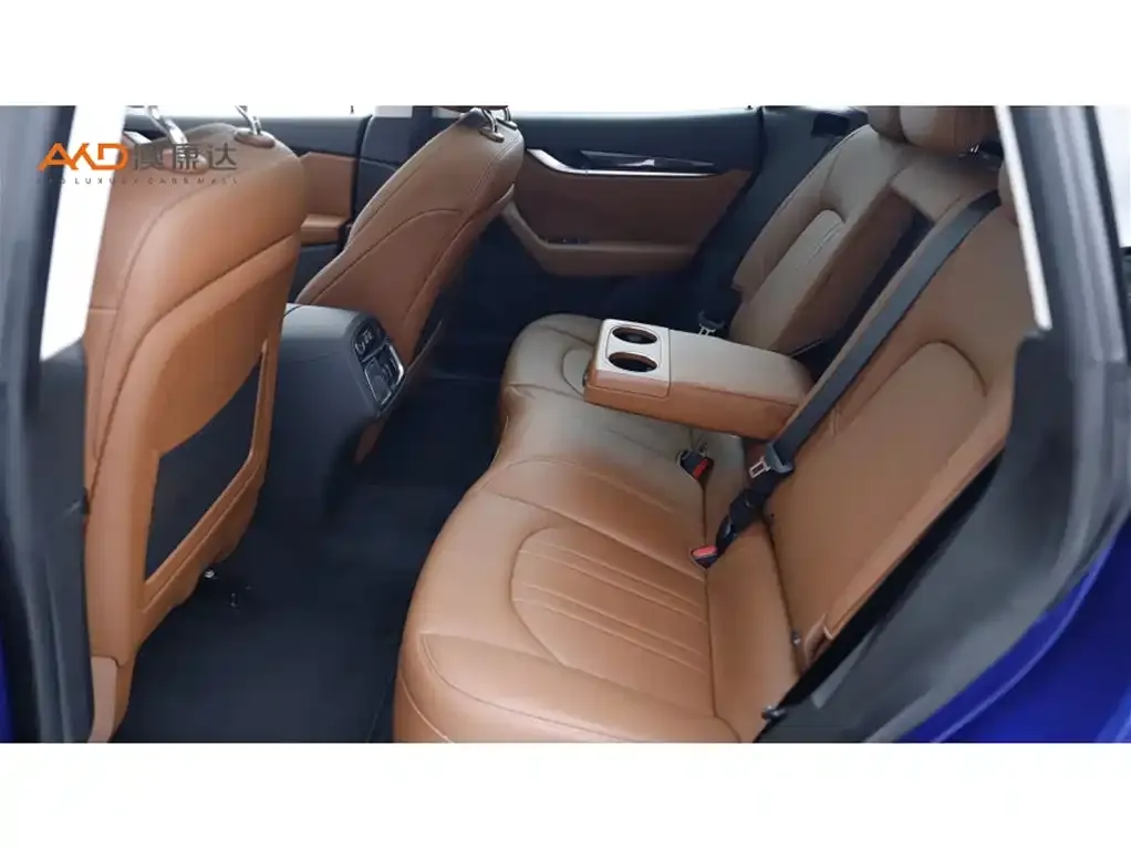 Maserati Levante — фото 10