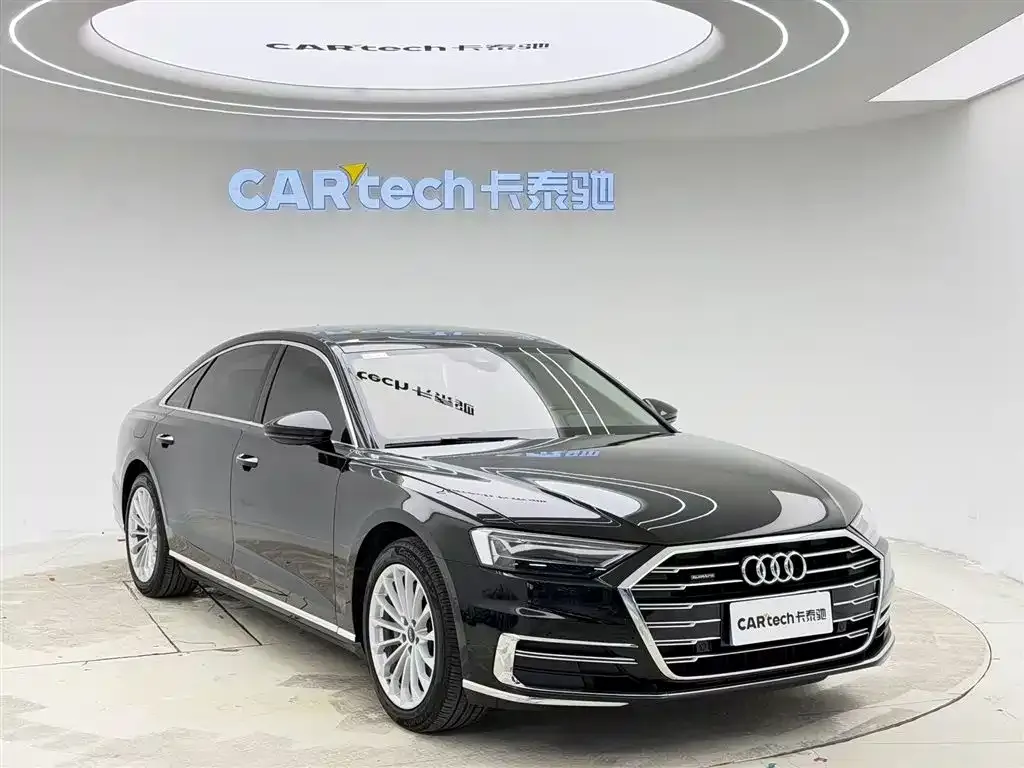 Audi A8 — фото 4