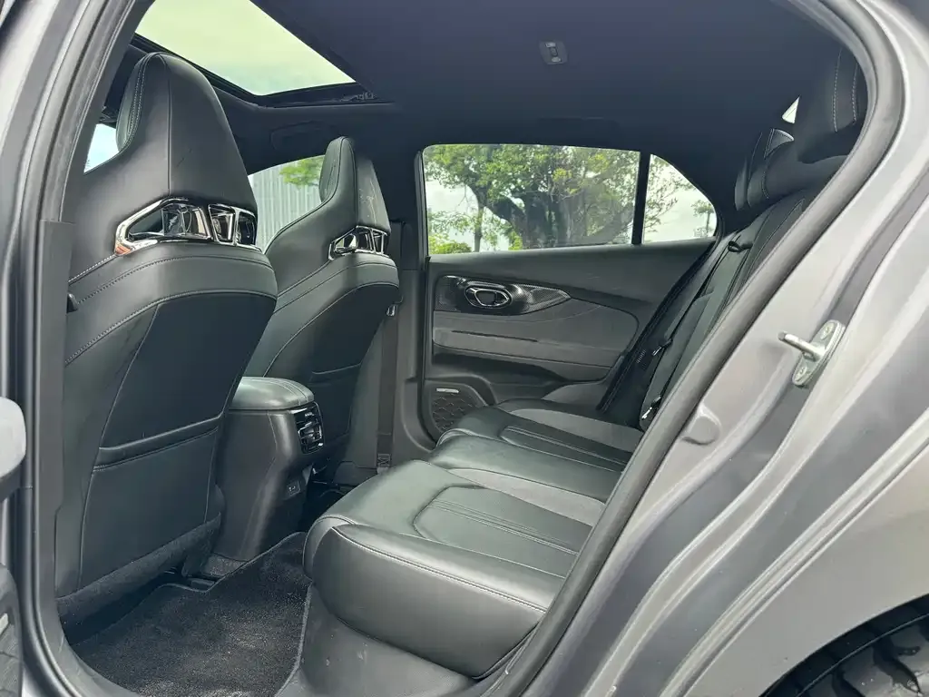 GAC Motor Shadow Leopard — фото 9