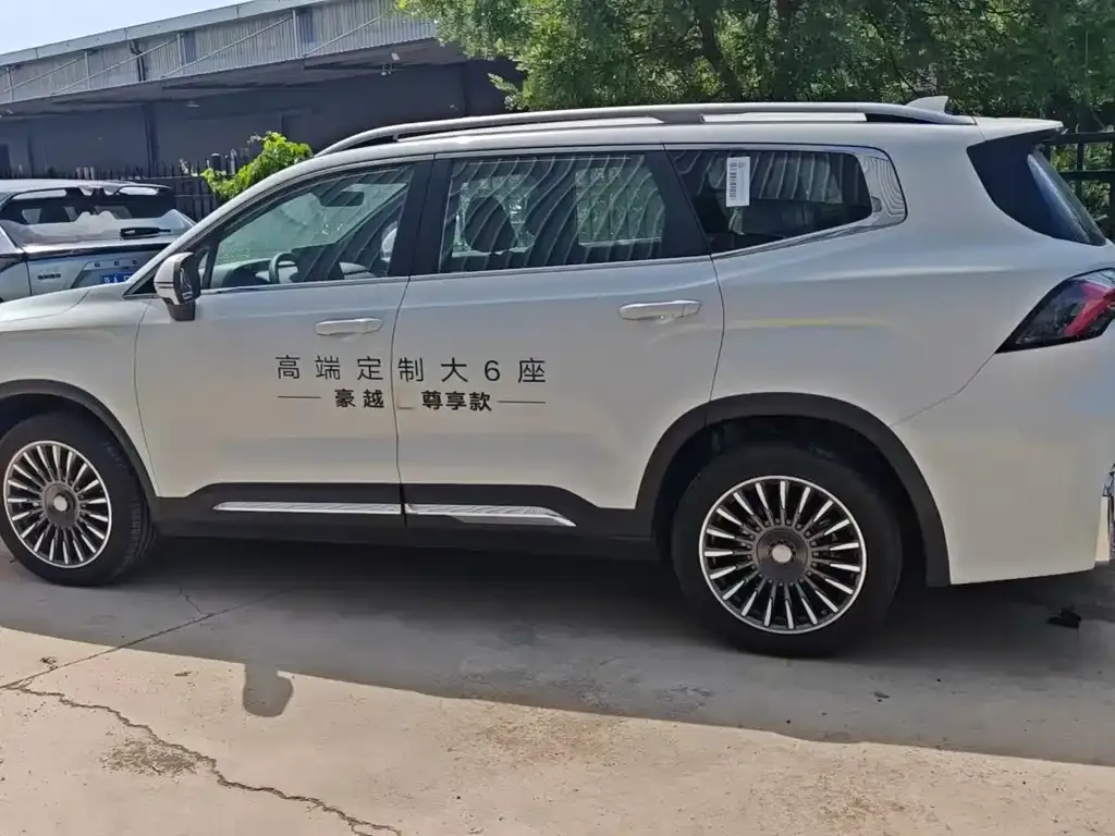 Geely Haoyue L 2024 из CN, фото 9