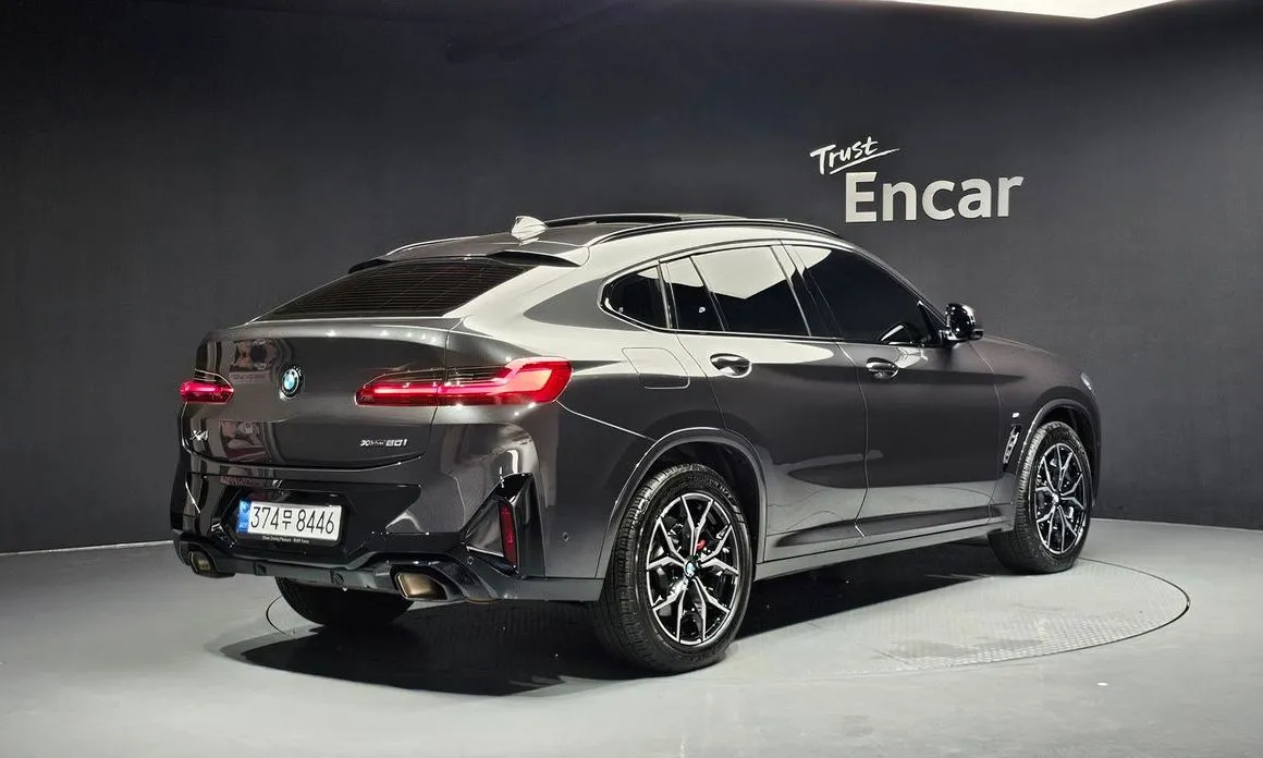 BMW X4 2023 из KR, фото 2