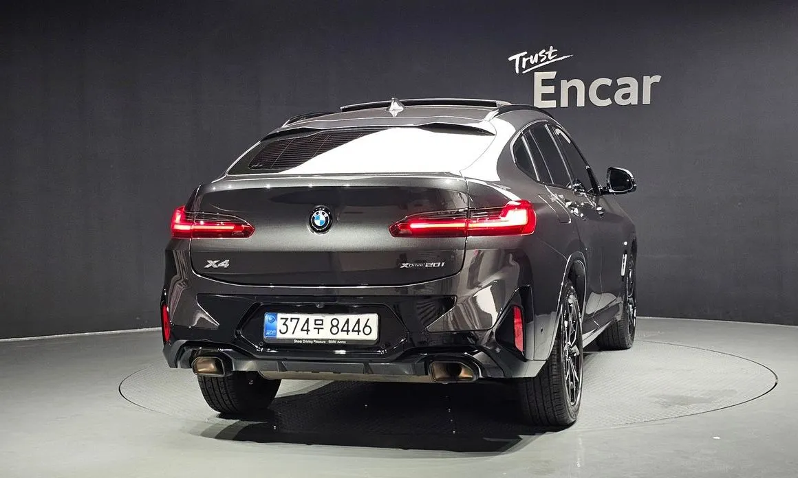 BMW X4 2023 из KR, фото 3
