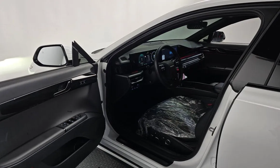 Hyundai Grandeur 2023 из KR, фото 6