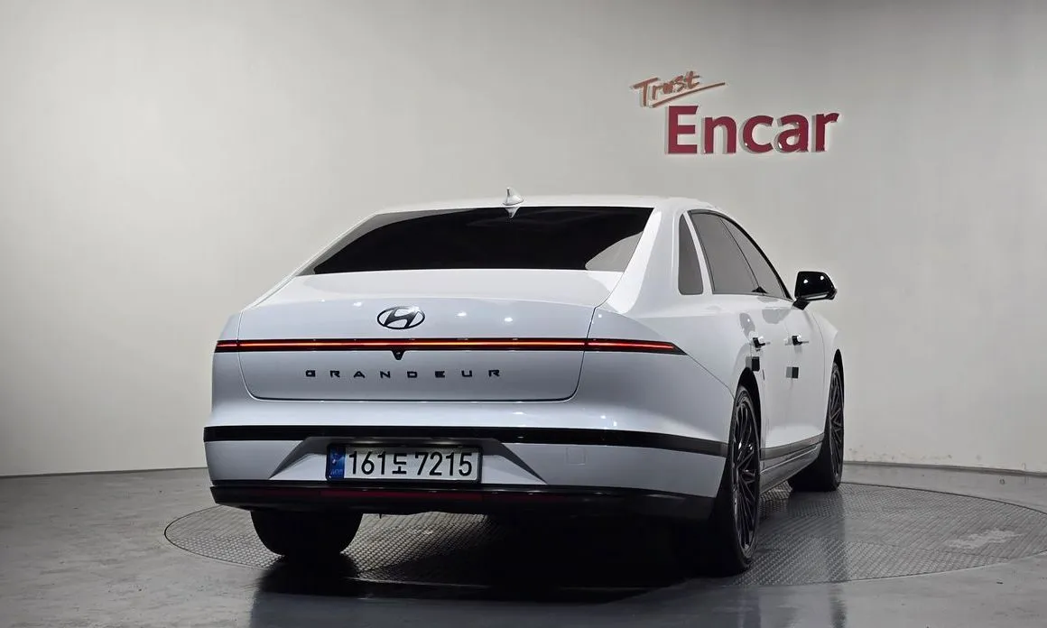 Hyundai Grandeur 2023 из KR, фото 5
