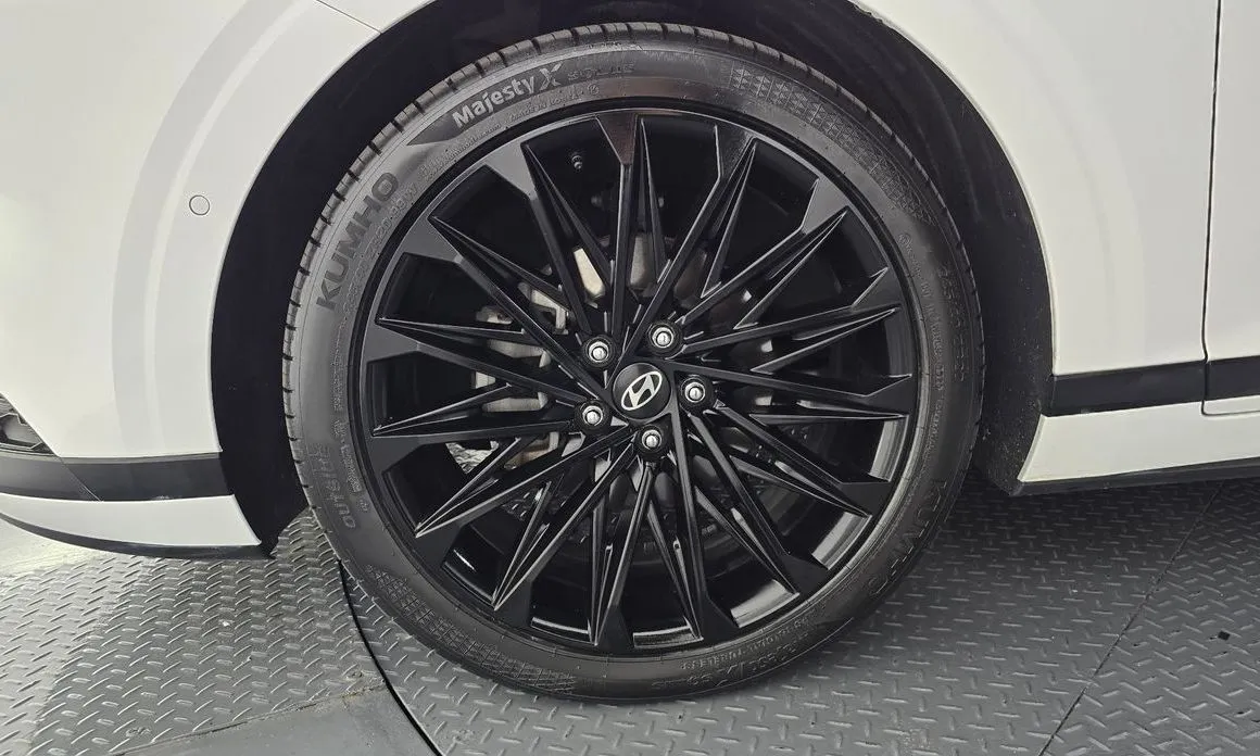 Hyundai Grandeur 2023 из KR, фото 4