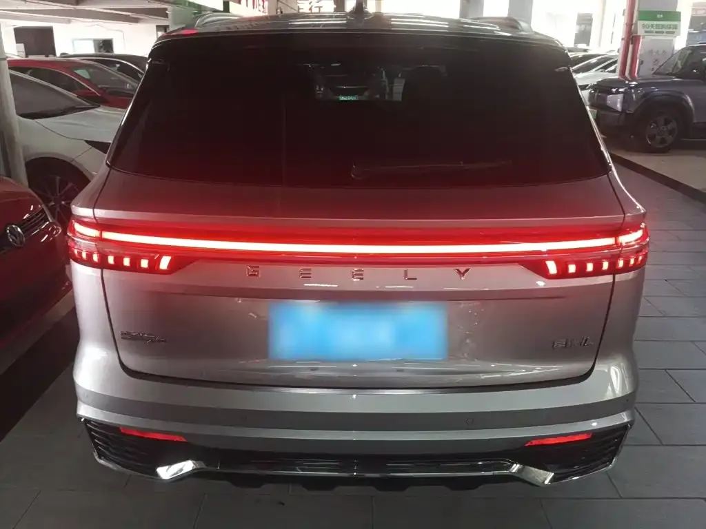 Geely Xingyue L — фото 3