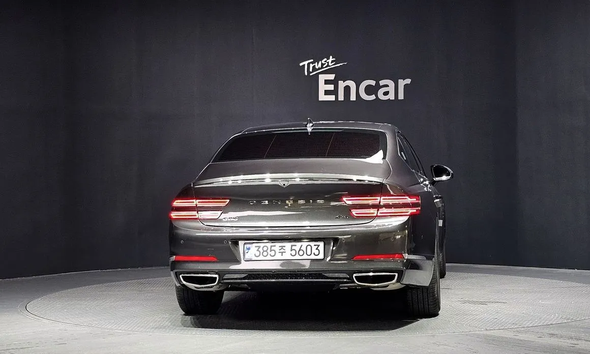 Genesis G80 — фото 10