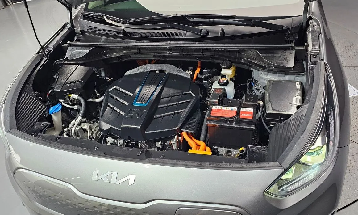 Kia Niro — фото 10