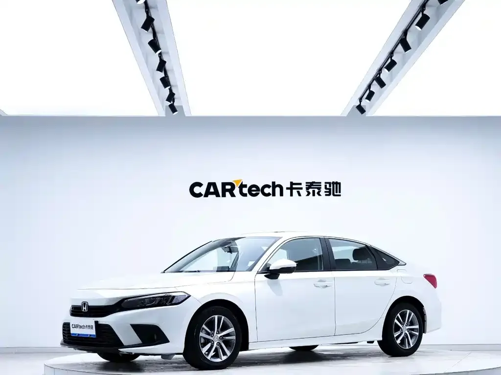 Honda Civic — фото 1