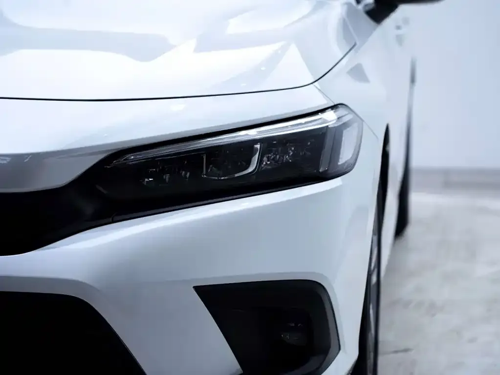 Honda Civic — фото 7