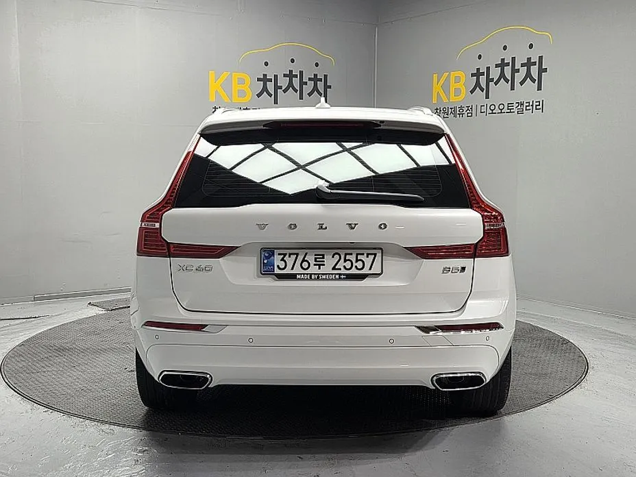 Volvo XC60 — фото 2