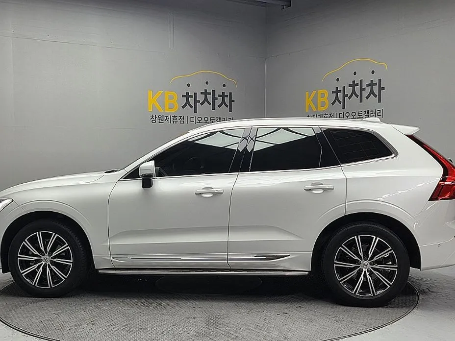 Volvo XC60 — фото 4