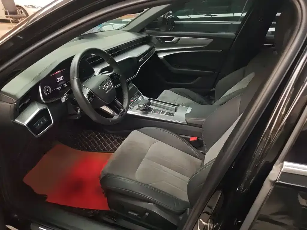 Audi A6L — фото 6