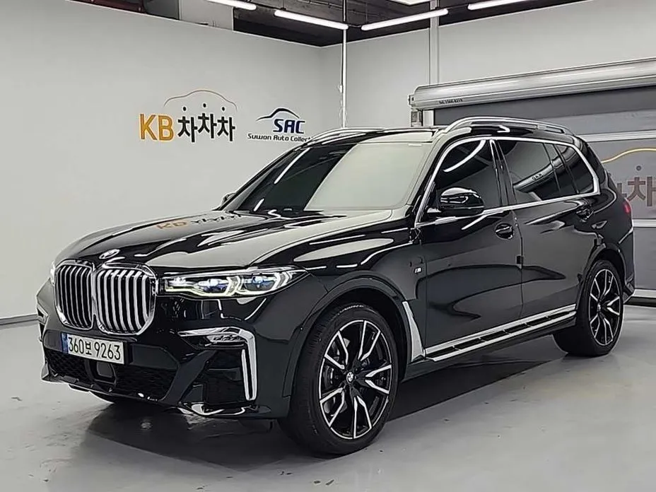 BMW X7 — фото 1