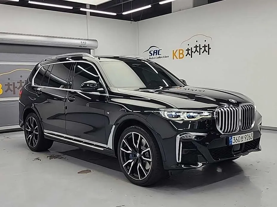 BMW X7 — фото 3