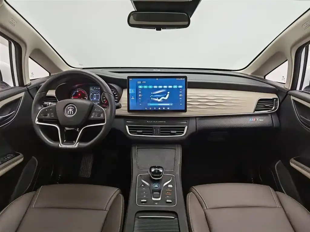 BYD MAX New Energy 2022 из CN, фото 8
