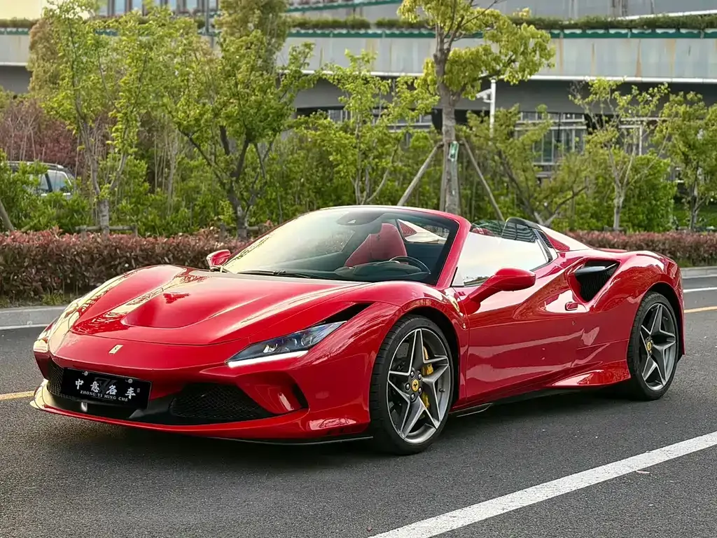 Ferrari F8 — фото 1