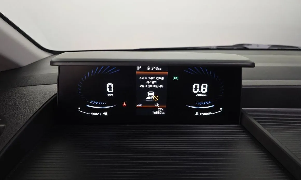 Hyundai Staria — фото 2
