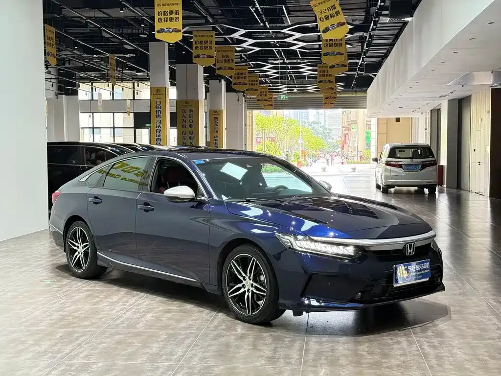 Honda Inspire — фото 10