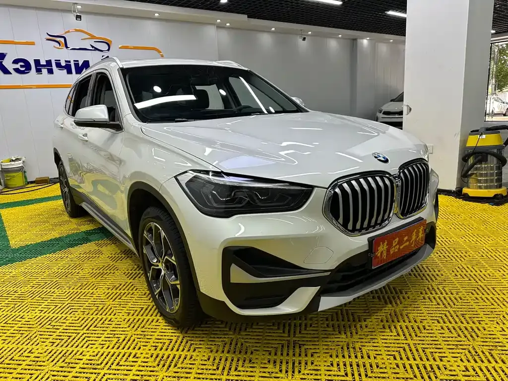 BMW X1 — фото 3