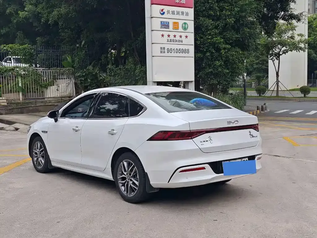 BYD Qin PLUS — фото 7