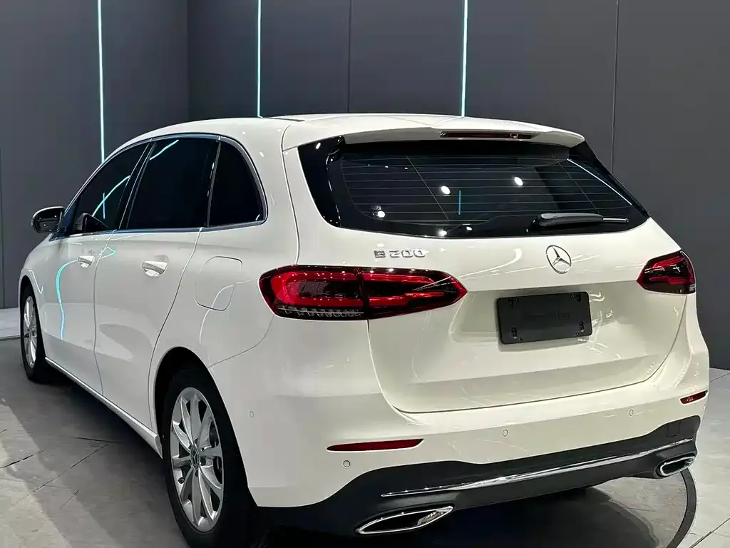 Mercedes-Benz B-Class — фото 10