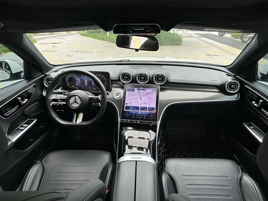 Mercedes-Benz C-Class — фото 10
