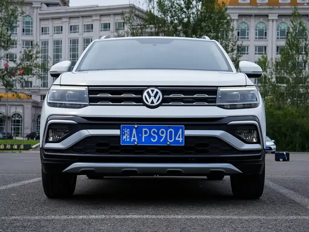 Volkswagen T-Cross — фото 8