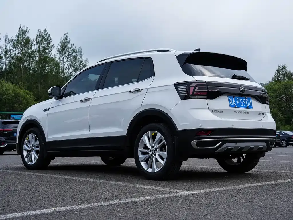 Volkswagen T-Cross — фото 4