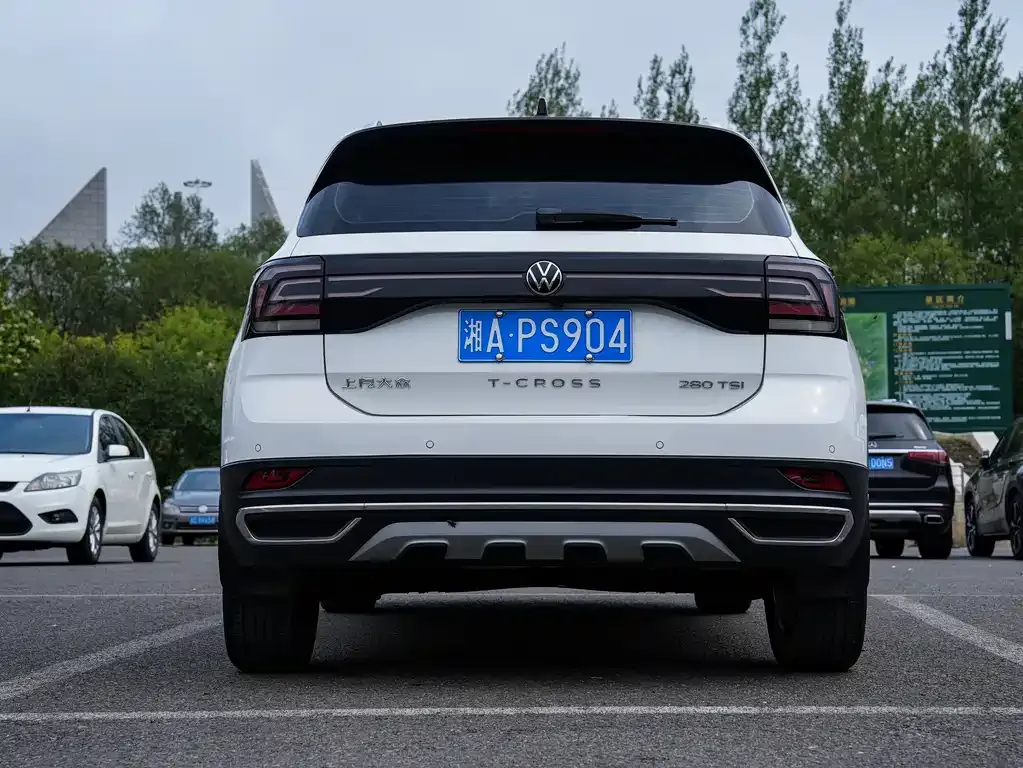 Volkswagen T-Cross — фото 7